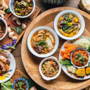 آشنایی با غذاهای محلی تایلند | می دانید که لذیذترین انواع غذاهای محلی تایلند کدامند؟ شما هم قصد دارید تا در سفرتان به کشور یاد شده از غذا...
