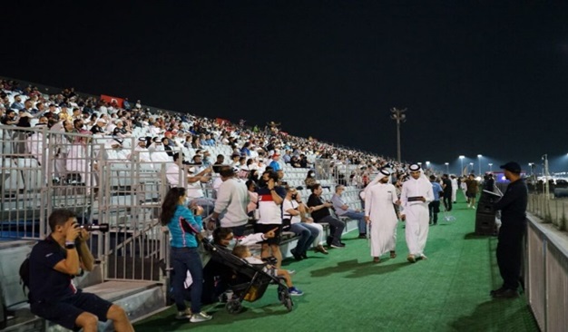 درباره برگزاری مسابقات فرمول یک 2023 نزدیک ایران در کشور قطر، زمان برگزاری مسابقات و نحوه تهیه بلیط توضیح داده شده است.