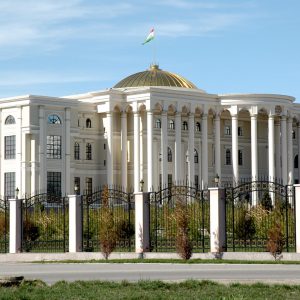 دوشنبه؛ شهری کهن اما مدرن | IR4T | پایتخت تاجیکستان در صدر فهرست دیدنی های تاجیکستان قرار دارد. این شهر که تا حدود صد سال پیش تنها دهکد...
