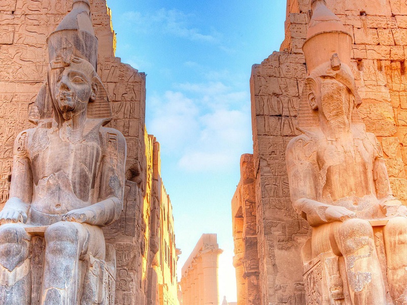 جاذبه های کشور مصر؛ یکی از تمدن های بزرگ بشری | IR4T | یکی از شگفت انگیزترین کشورهای جهان تبدیل کرده است. از جاذبه های گردشگری و پرطرفدا...