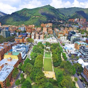 بوگوتا شهر زمرد و قلب تپنده کلمبیا | IR4T | به عنوان یکی از مهمترین شهرهای کشور کلمبیا و پایتخت آن است. این شهر در فلاتی مرتفع از رشته...